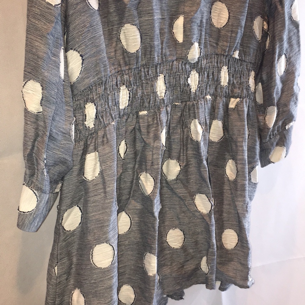 ZARA Gray Polka Dot 3/4 Sleeve Mini Dress | Elastic Waist - Picture 4 of 8